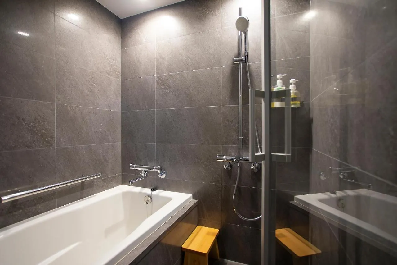 Hotel Legasta Kyoto Higashiyama Sanjo 3*,  Japan